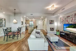 9123 Strada Pl, Naples, FL 34108 - Photo 3