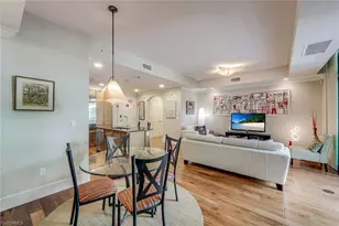 9123 Strada Pl, Naples, FL 34108 - Photo 11