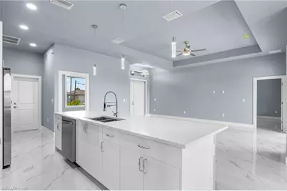 4002 22nd St SW, Lehigh Acres, FL 33976 - Photo 5