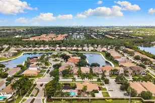 1406 Serrano Cir, Naples, FL 34105 - Photo 45