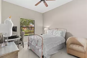 1406 Serrano Cir, Naples, FL 34105 - Photo 25