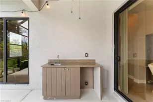 1406 Serrano Cir, Naples, FL 34105 - Photo 35