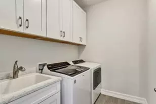 259 Tamarindo Ln, Naples, FL 34114 - Photo 23