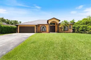 4085 16th Ave NE, Naples, FL 34120 - Photo 3