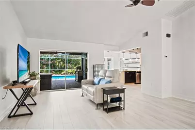 2667 River Reach Dr, Naples, FL 34104 - Photo 11