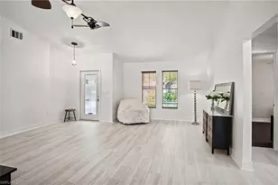 2667 River Reach Dr, Naples, FL 34104 - Photo 7