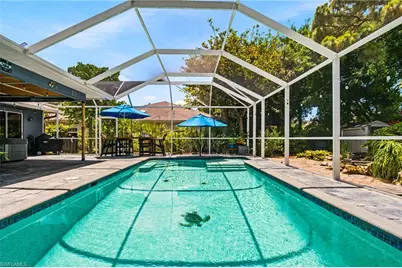 2667 River Reach Dr, Naples, FL 34104 - Photo 31