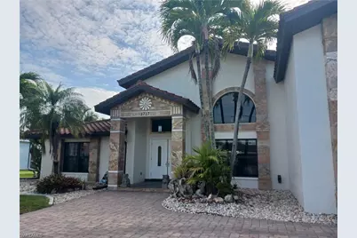 2727 SE 24th Pl, Cape Coral, FL 33904 - Photo 1