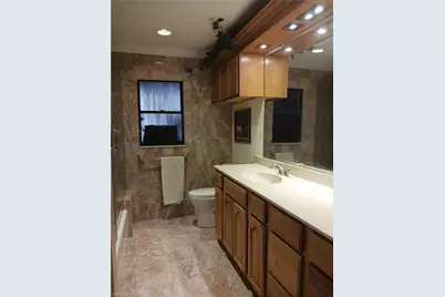 2727 SE 24th Pl, Cape Coral, FL 33904 - Photo 17