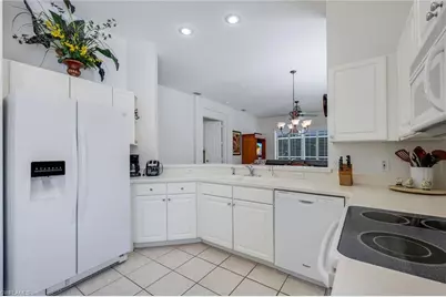 1818 Leamington Ln, Naples, FL 34109 - Photo 5