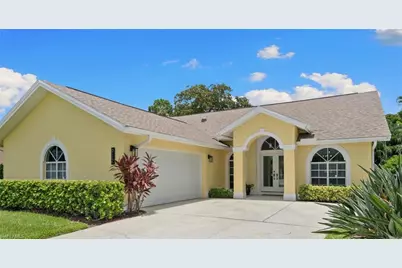 912 Belville Blvd, Naples, FL 34104 - Photo 3