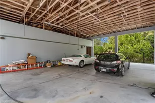 201 Perkins Dr, Naples, FL 34119 - Photo 45
