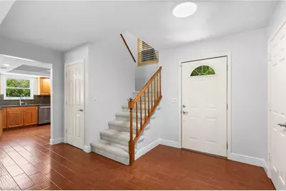 201 Perkins Dr, Naples, FL 34119 - Photo 15