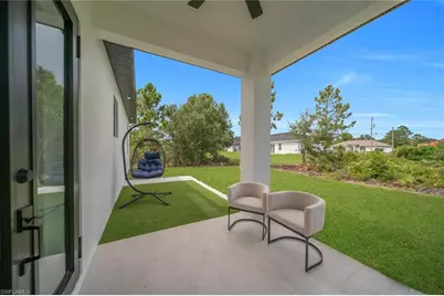 323 Lloyd Ave S, Lehigh Acres, FL 33974 - Photo 7