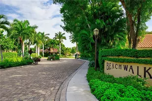 559 Beachwalk Cir, Naples, FL 34108 - Photo 31