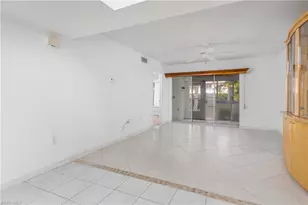 28 Watercolor Way, Naples, FL 34113 - Photo 5