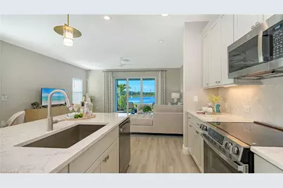 5022 Draco Cir, Naples, FL 34120 - Photo 15