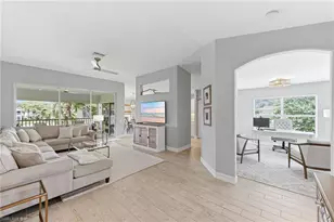 832 Carrick Bend Cir, Naples, FL 34110 - Photo 7