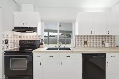 3022 47th St SW, Naples, FL 34116 - Photo 15