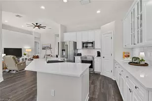 6062 Divot Ct, Naples, FL 34113 - Photo 11