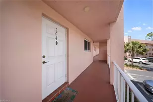 400 Forest Lakes Blvd, Naples, FL 34105 - Photo 23