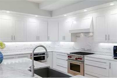 357 Egret Ave, Naples, FL 34108 - Photo 9