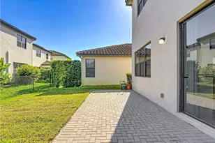 5462 Useppa Dr, Ave Maria, FL 34142 - Photo 7