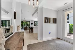 16348 Viansa Wy, Naples, FL 34110 - Photo 3
