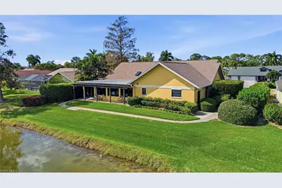 2274 Queens Way, Naples, FL 34112 - Photo 3