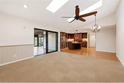 2274 Queens Way, Naples, FL 34112 - Photo 9
