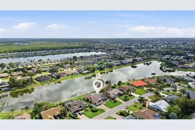 2274 Queens Way, Naples, FL 34112 - Photo 25