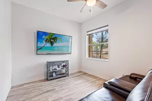 6021 Jonathans Bay Cir, Fort Myers, FL 33908 - Photo 15