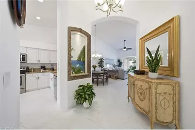 8018 Tauren Ct, Naples, FL 34119 - Photo 5