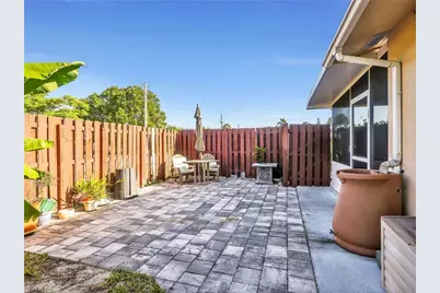 800 102nd Ave N, Naples, FL 34108 - Photo 25