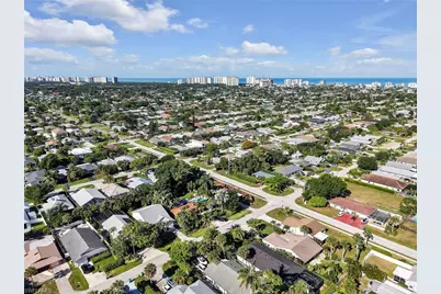 800 102nd Ave N, Naples, FL 34108 - Photo 33