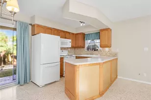 800 102nd Ave N, Naples, FL 34108 - Photo 13