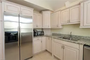640 2nd St S, Naples, FL 34102 - Photo 7