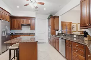 1446 Borghese Ln, Naples, FL 34114 - Photo 3