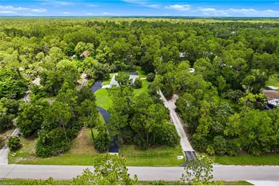2053 17th St SW, Naples, FL 34117 - Photo 3