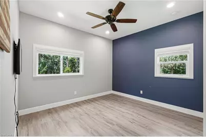 2053 17th St SW, Naples, FL 34117 - Photo 33