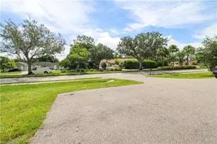 2861 Tropicana Blvd, Naples, FL 34116 - Photo 17
