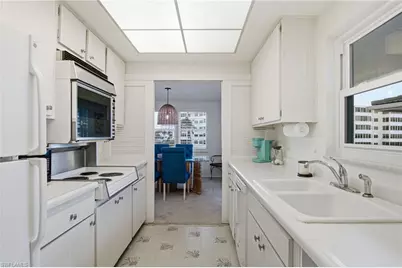3400 Gulf Shore Blvd N #L8, Naples, FL 34103 - Photo 15