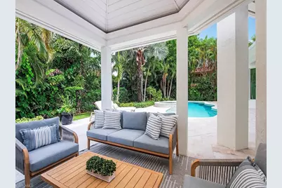 2363 Crayton Rd, Naples, FL 34103 - Photo 9