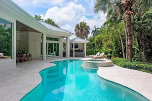 2363 Crayton Rd, Naples, FL 34103 - Photo 5