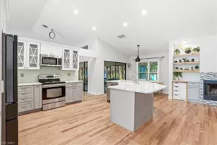 5991 Golden Oaks Ln, Naples, FL 34119 - Photo 3