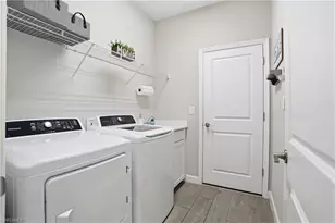 1384 Birdie Dr, Naples, FL 34120 - Photo 31