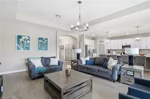 1384 Birdie Dr, Naples, FL 34120 - Photo 5