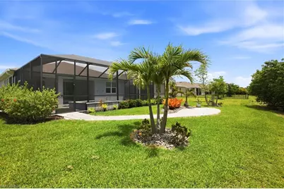 844 Heather Lake Ave, Cape Coral, FL 33993 - Photo 39