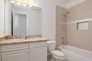 10008 Chesapeake Bay Dr, Fort Myers, FL 33913 - Photo 37