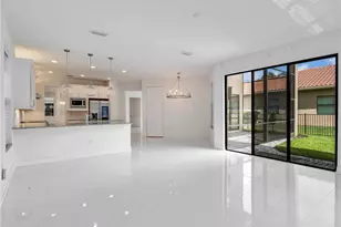 10008 Chesapeake Bay Dr, Fort Myers, FL 33913 - Photo 19
